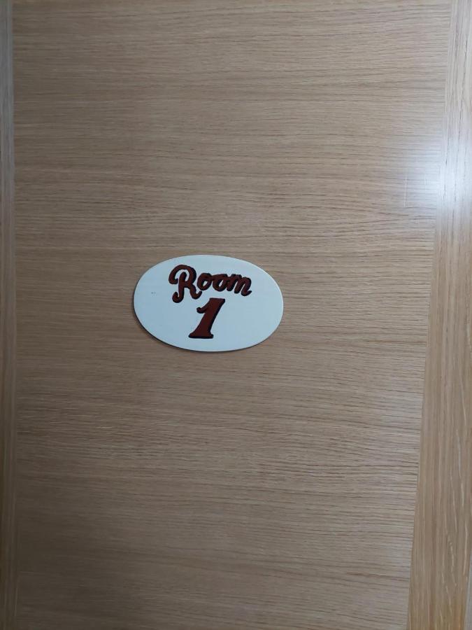 Daniela'S House Riudoms Panzió Kültér fotó
